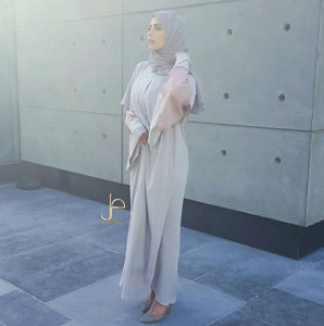 Abaya Dubai grise avec manche volantes