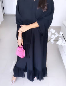 Abaya Dubai safa noir nada plissée sur le bas en mousseline